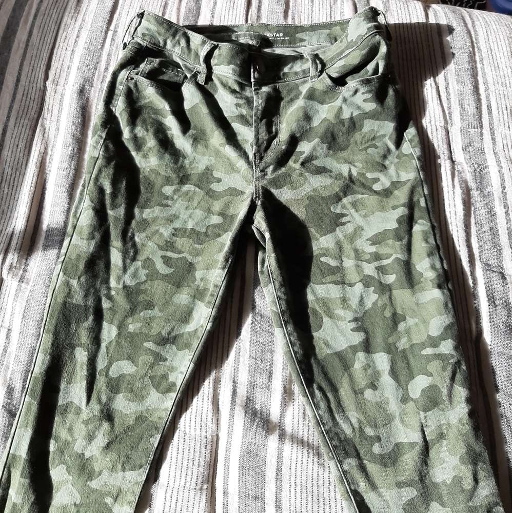 Camo Jean's